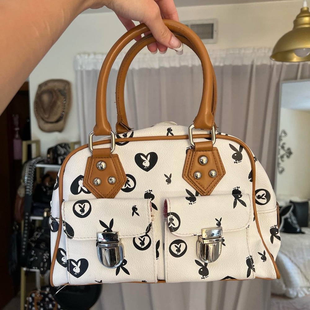 Rare 2000s Playboy monogram handbag 🐰